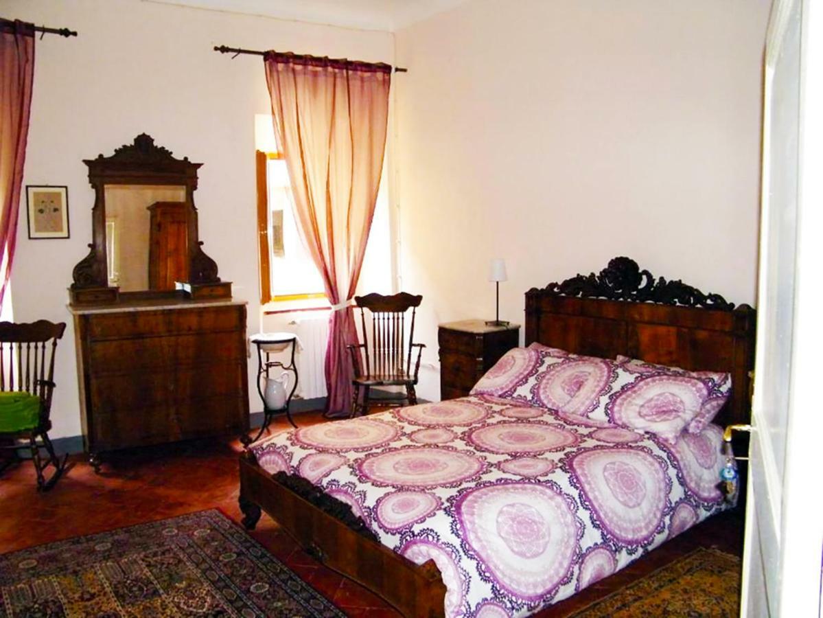 B&B Il Glicine Montefollonico Exterior foto