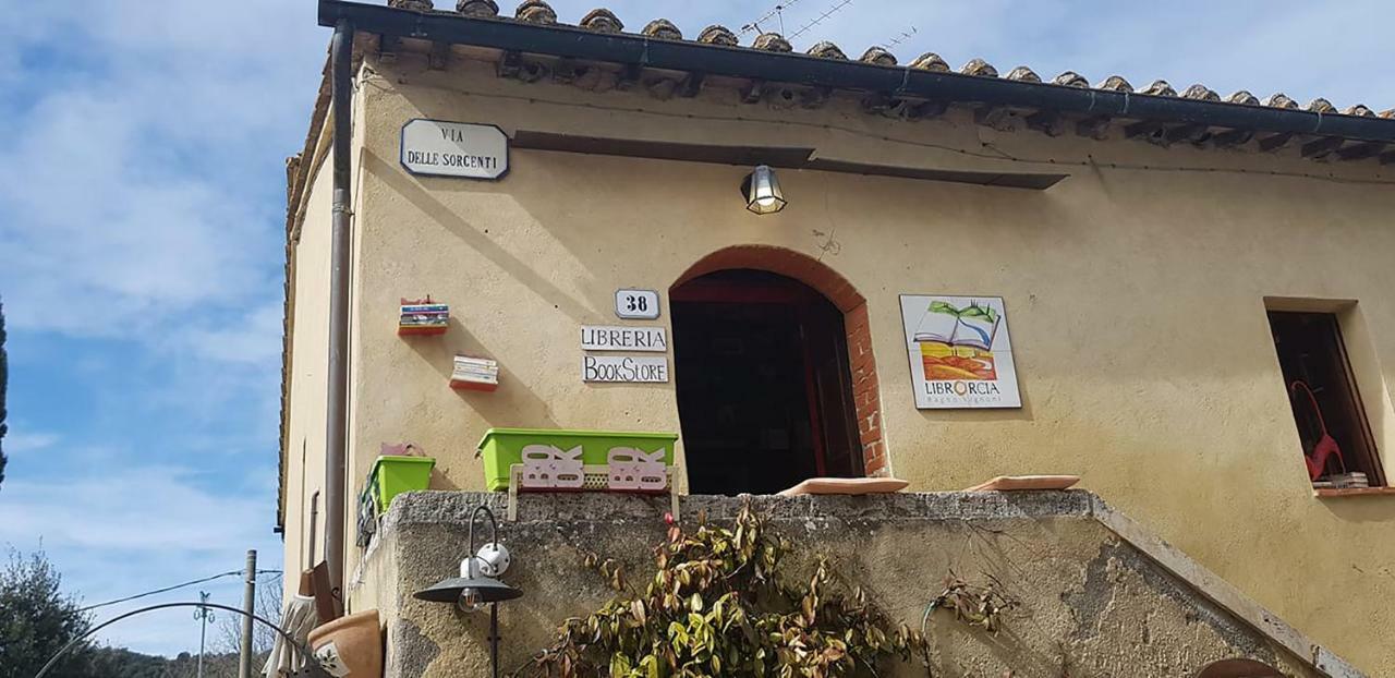 B&B Il Glicine Montefollonico Exterior foto